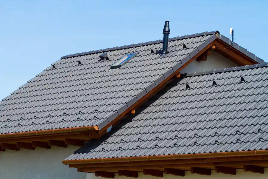 Guevaras Roofing INC