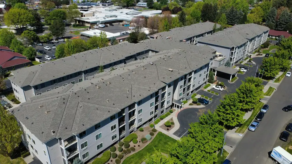 Elsom Roofing Inc