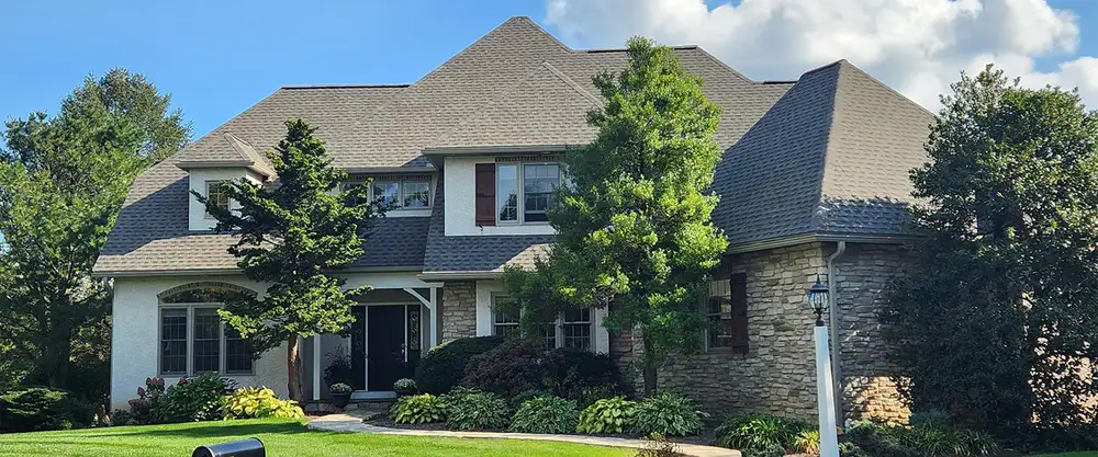 M & E Roofing Llc
