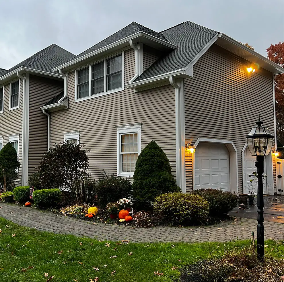 Wood Wood Seamless Gutters