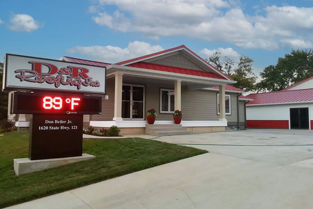 D & R Roofing Inc